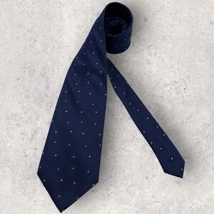 NEW UNGARO Navy/White Paisley Silk LUXURY Tie ITALY